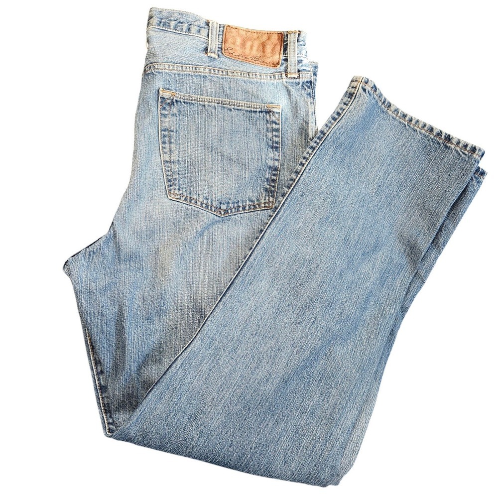 Eddie Bauer Men's Relaxed Fit Straight Leg Blue Medium Wash Denim Jeans 38x34 - Picture 8 of 9